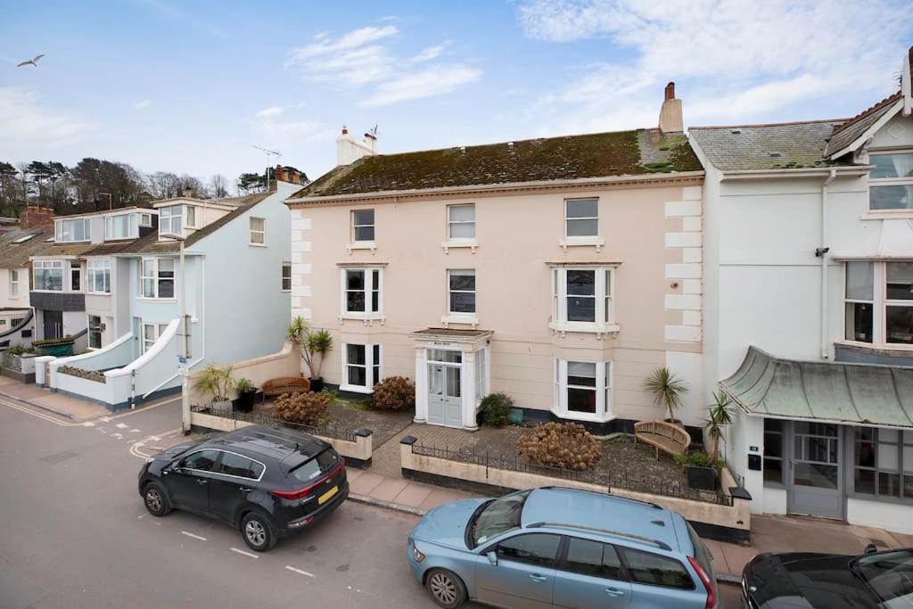 Beach Front Flat Shaldon With Parking Eksteriør billede